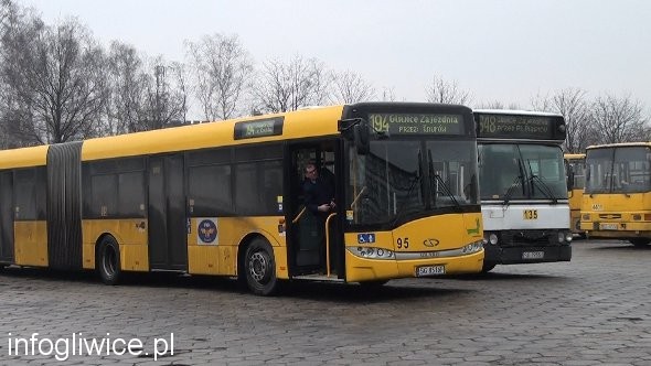 autobusy-pkm