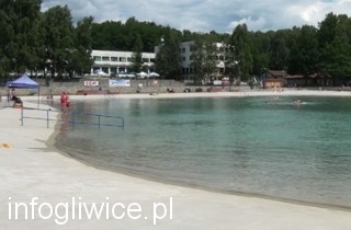 Muzyczne pożegnanie lata na Leśnym kapielisko lesne320