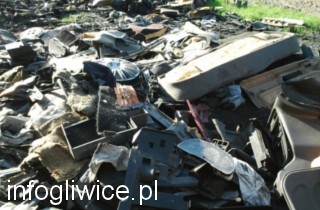 dzikie wysypisko ostropa dzikie wysypisko ostropa