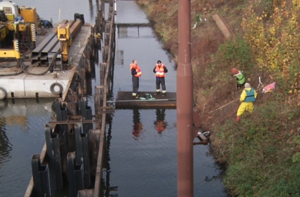 Wyłowiono zwłoki z Kanału Gliwickiego w Łabędach (TV)