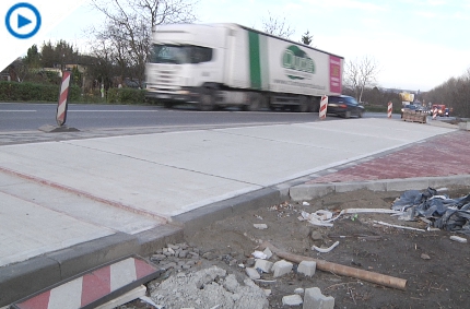 Tiry wjeżdżające do Gliwic będą ważone. Budowane są wagi (TV)