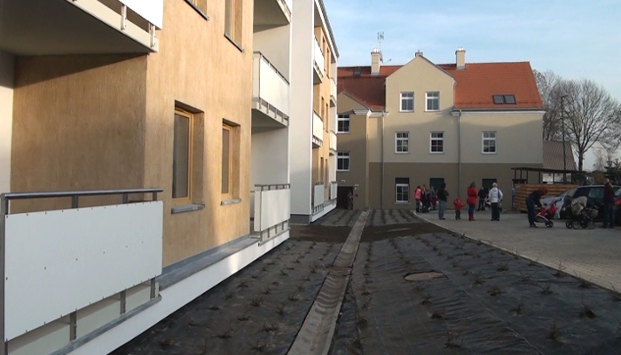 32 rodziny dostały klucze do nowych mieszkań