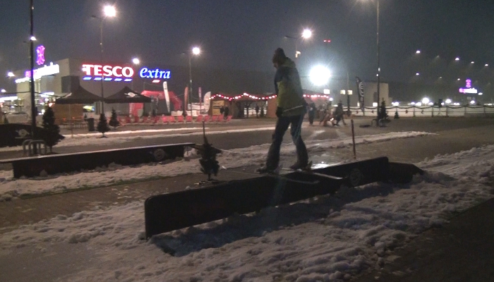 Otwarto zimowe miasteczko z wielkim lodowiskiem