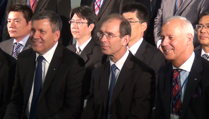 Wicepremier Janusz Piechociński w Gliwicach. NGK otworzyło nową halę (TV)