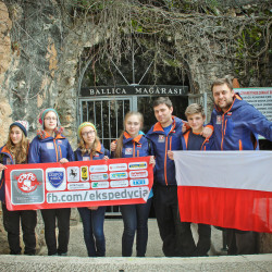 Po zdobyciu Jaskini Ballica
