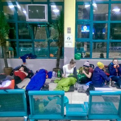 obóz na dworcu autobusowym w Tokacie