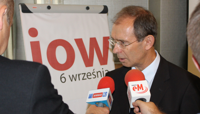 „Weźcie udział w referendum. Głosujcie za JOW” (TV) frankiewicz jow