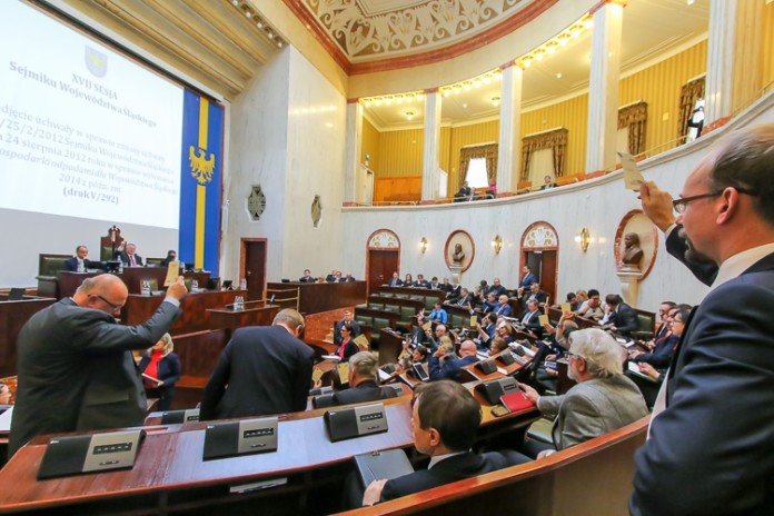 1453125706 1453125706