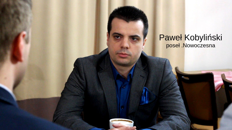 „Po godzinach” Poseł Paweł Kobyliński: Życzono mi śmierci w męczarniach