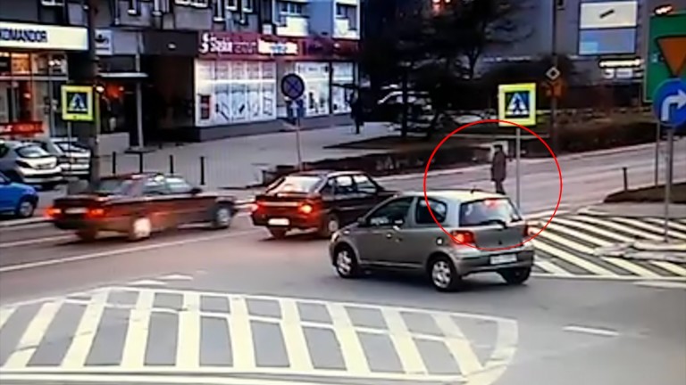 Dziś policja kontroluje pieszych i kierowców. Będą mandaty?