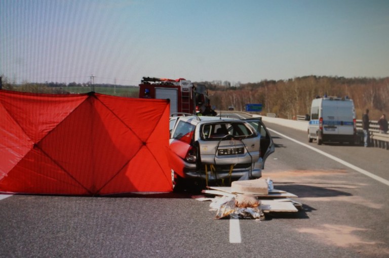 Wypadek na autostradzie A4. Nie żyje jedna osoba