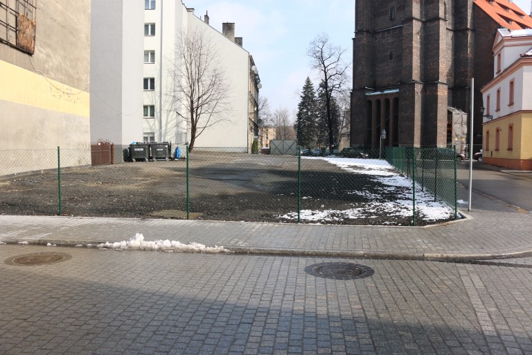 Wiadomo, co powstanie na placu obok kościoła