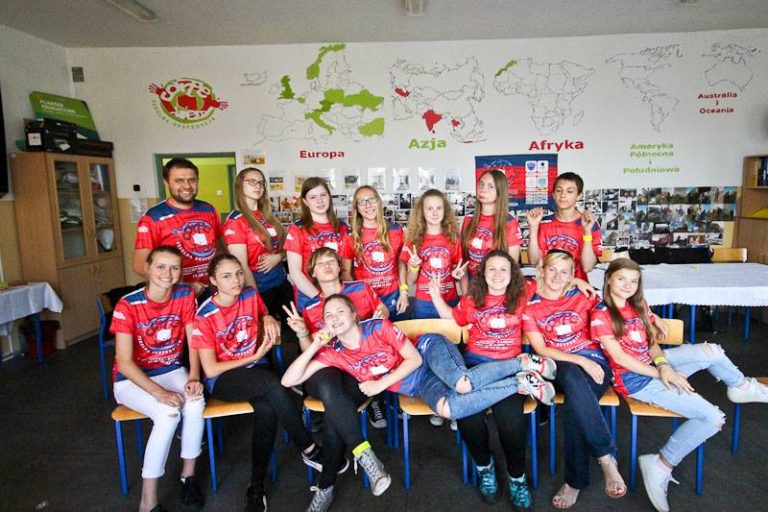 Uczniowie znów w trasie. Tym razem pojechali do Kambodży