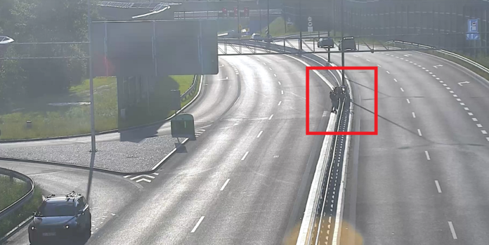 cid image003 png@01D1C042