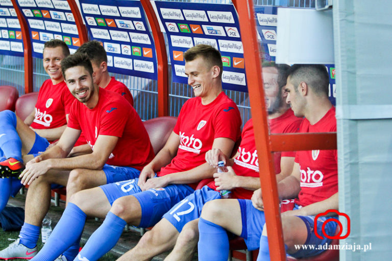 Piłkarz Piasta ostro: „Trzeba zacząć grać w piłkę”