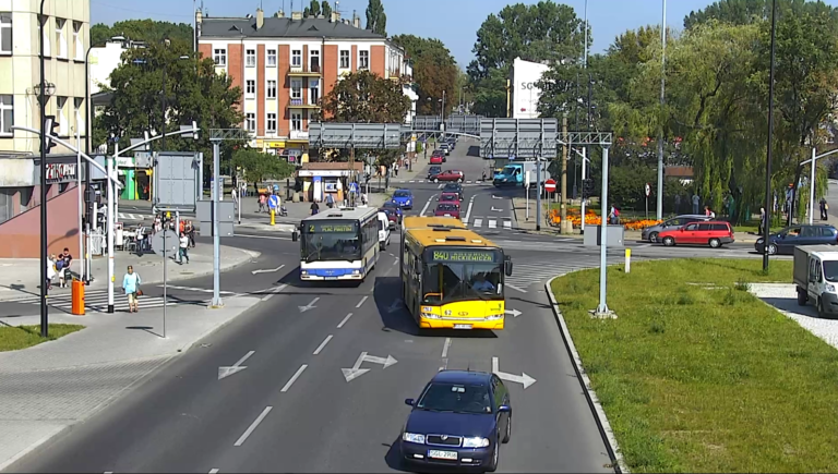 Przejazd przez plac Piastów ma odbywać się sprawniej