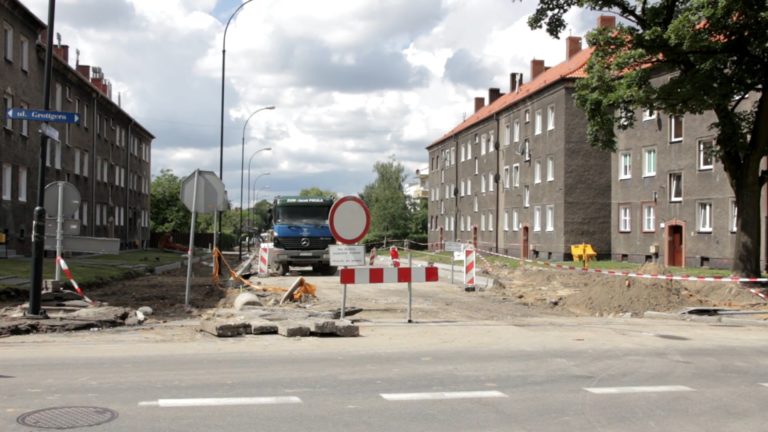 Utrudnienia dla kierowców: ruch wahadłowy