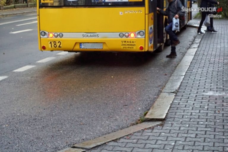 Kibice z Gliwic jechali do Zabrza. Do autobusu wsiadła policja i kontrolerzy biletów