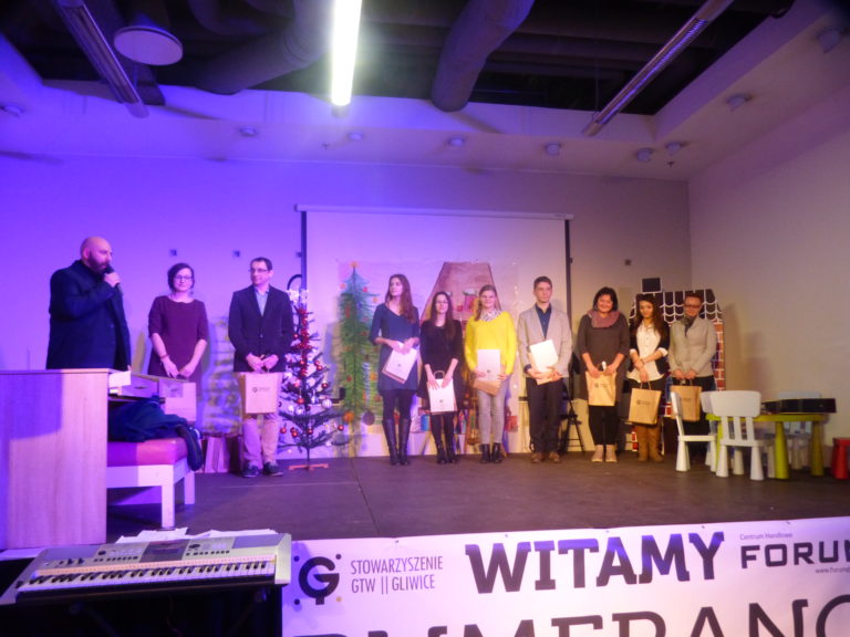 Bumerang otwarty. Co to za instytucja?