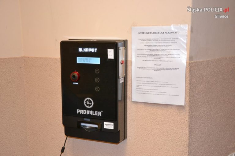 Urząd miejski kupił alkomat. Na komendzie możesz sprawdzić czy jesteś trzeźwy
