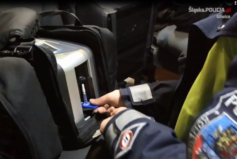 Policja sprawdza kierowców. To kontrola narkotykowa