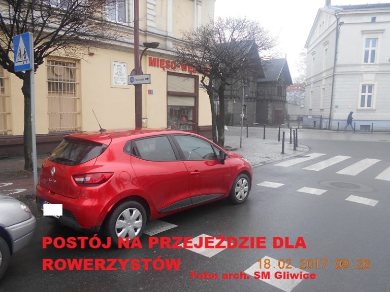 „Mistrzowie parkowania” w akcji. Zobacz zdjęcia