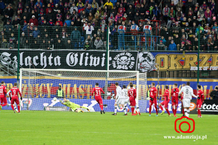 Piast przedłużył kontrakt z ważnym zawodnikiem