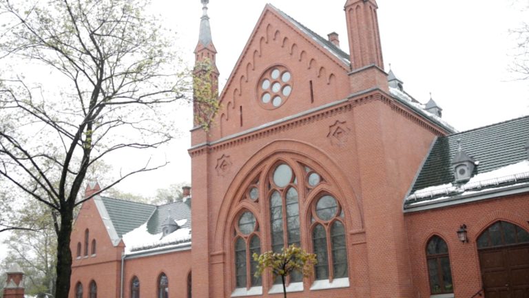 Remont kosztował 6,5 mln złotych. Dom przedpogrzebowy wyróżniony