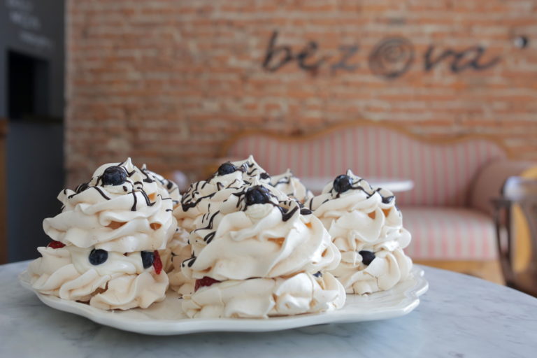 bezova, czyli nowy lokal z pysznościami