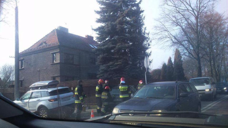 Uważajcie na tym skrzyżowaniu. Nie każdy zatrzymuje się „na stopie”