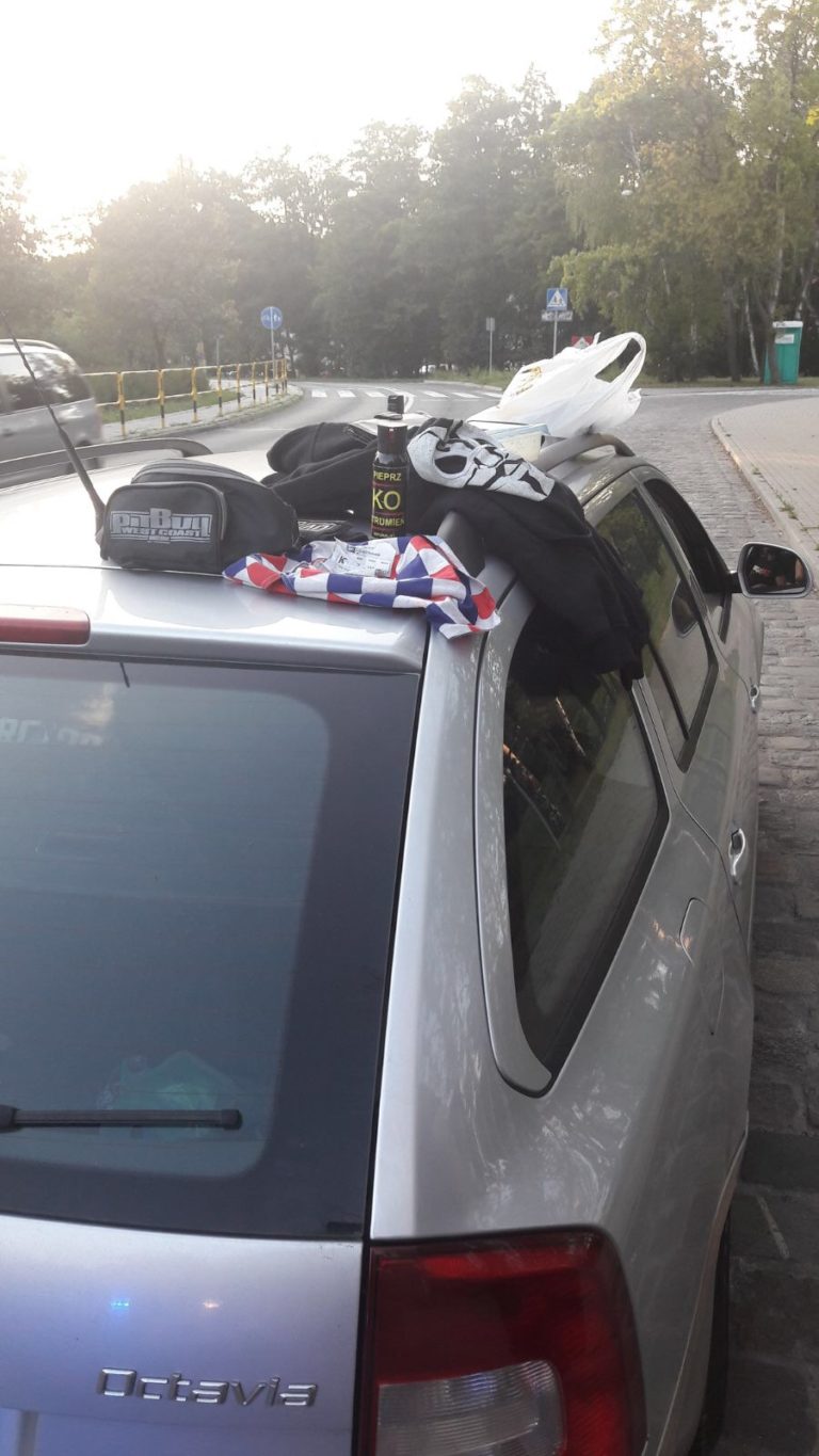 Tajniacy zatrzymali dwa samochody. To były „strzały w dziesiątkę”