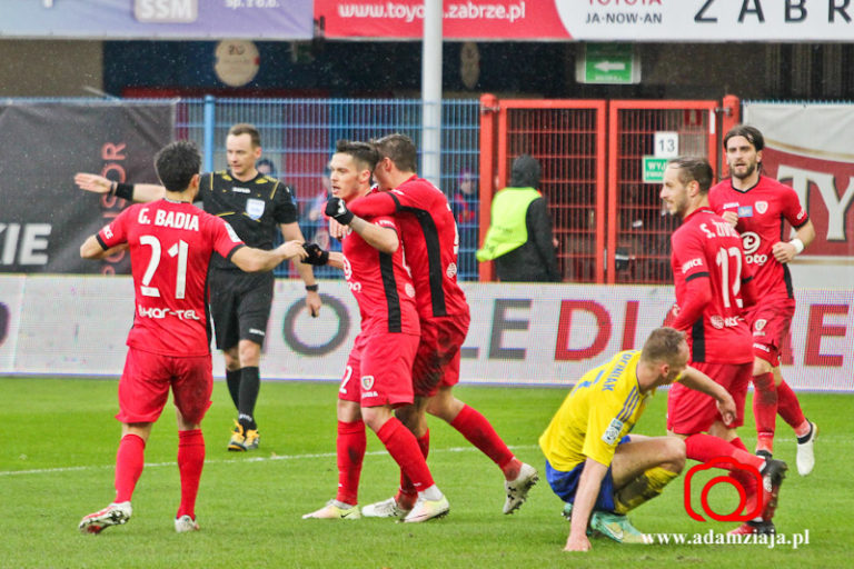 Ważny zawodnik wraca do gry. Piast zmierzy się z Sandecją