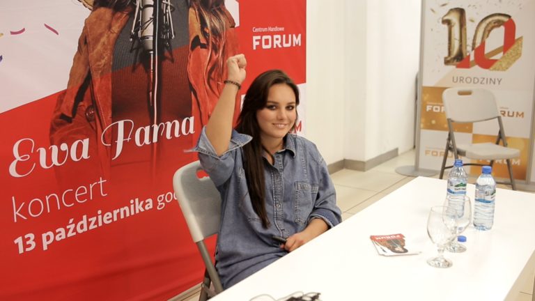 Ewa Farna zaśpiewała w Forum