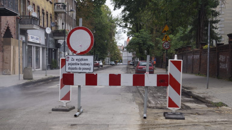 Część ul. Ziemowita nieprzejezdna