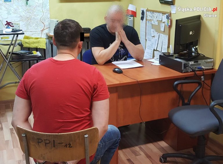 Udawał antyterrorystę i poinformował o bombie w kinie. Ewakuacja