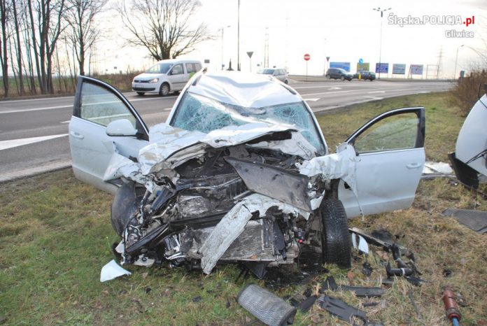 C1328F63 53A5 4C5F 96B7 94E6A2BD0881