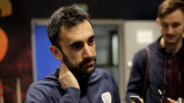 Dlaczego Gerard Badia siwieje? Zobacz wideo