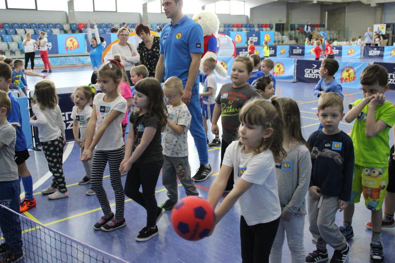 Przedszkoliada już za nami. 200 przedszkolaków wzięło udział w imprezie