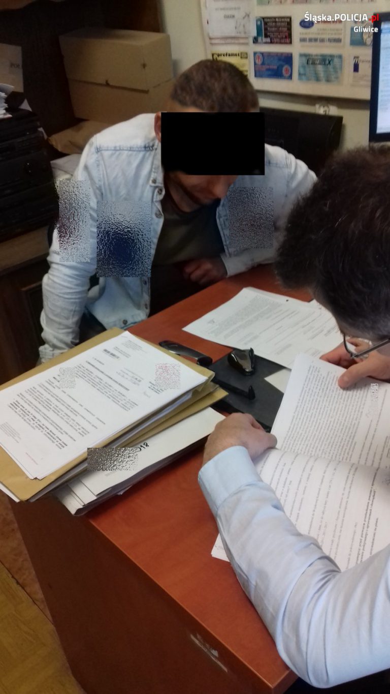 Chciał ukryć rzeczy, które ukradł więc wrzucił je do pralki