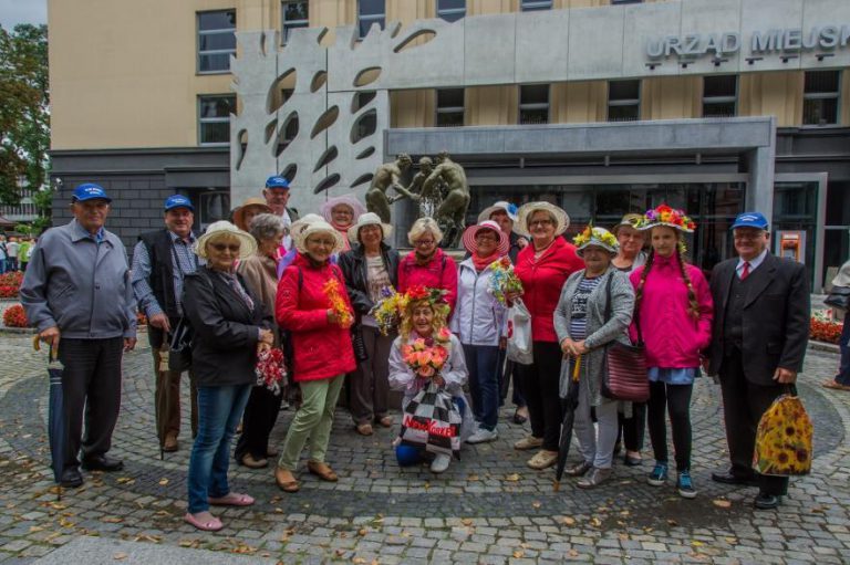 W Gliwicach seniorzy mają się dobrze. Zniżki, przywileje, a teraz rada