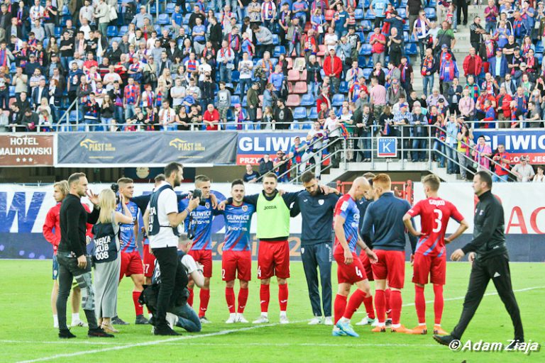 „Taki sezon nie może się powtórzyć”. Zobacz zdjęcia z meczu Piast – Bruk-Bet