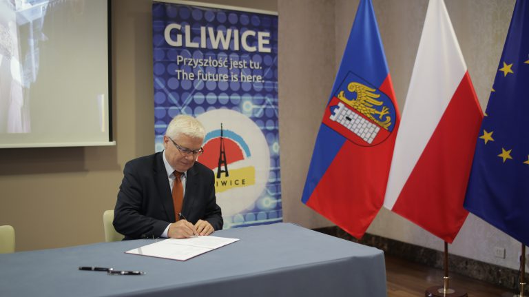 Hybrydowe konstrukcje lekkie będą opracowywane w Gliwicach