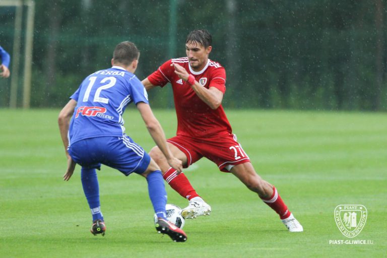 Piast przegrał z drużyną Martina Nespora. Czech zdobył gola