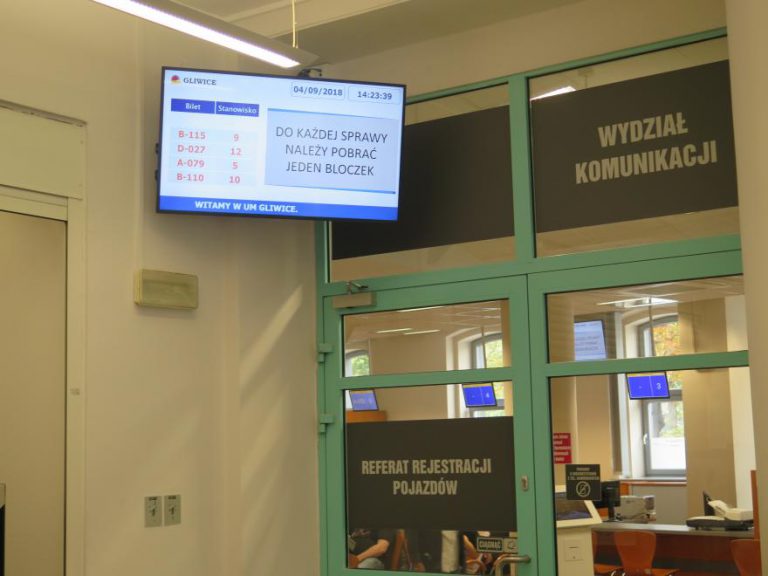 Chcesz zarejestrować samochód? Wizytę w urzędzie miejskim umówisz przez internet