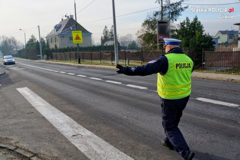 Nietypowa akcja gliwickiej policji. Wręczali prezenty