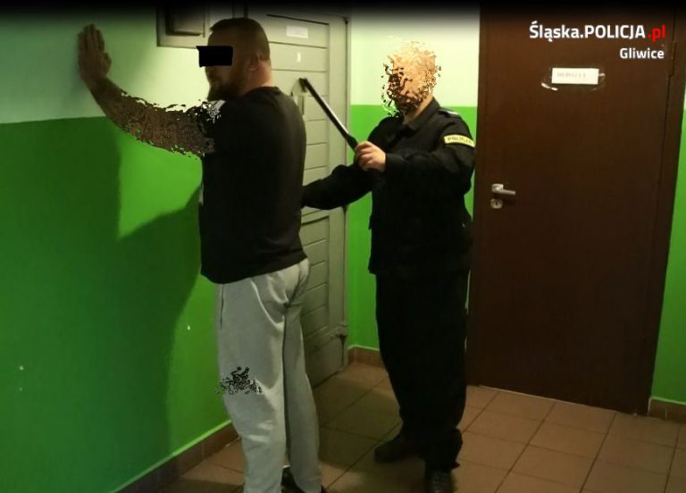 Zarabiali na prostytucji? Zatrzymano 3 osoby