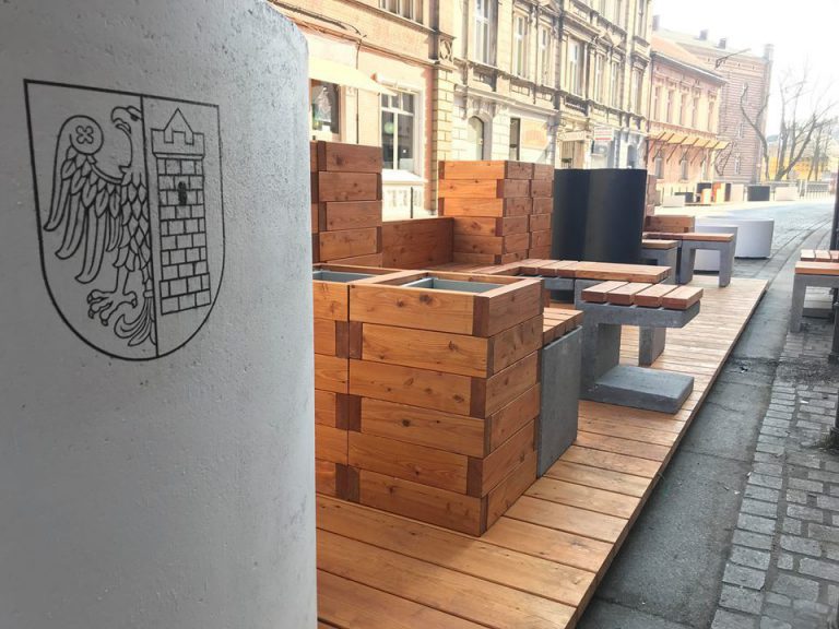 77% głosujących uważa, że woonerf powinien zniknąć z ul. Siemińskiego