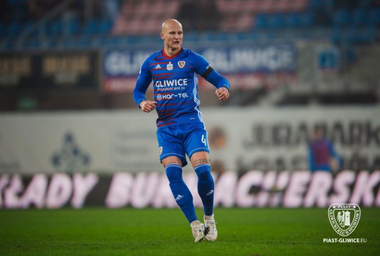 Jakub Czerwiński: Twardo stąpamy po ziemi