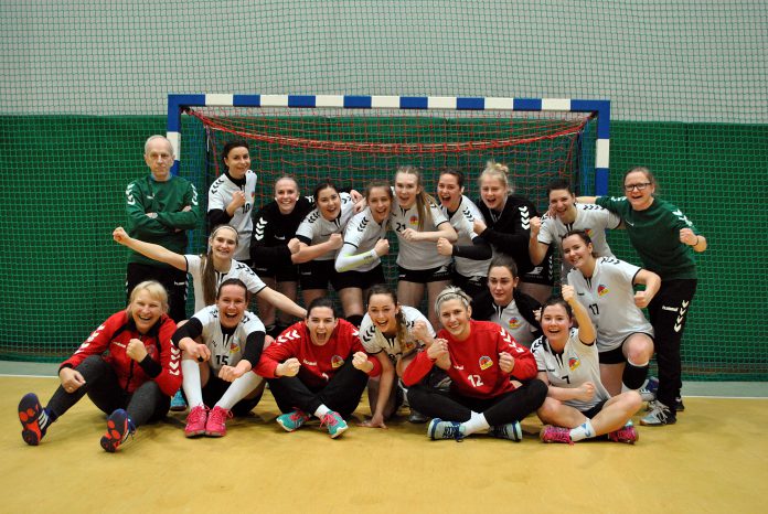 3C87E6B8 5D69 44BB BD40 9346ACE4CDE0