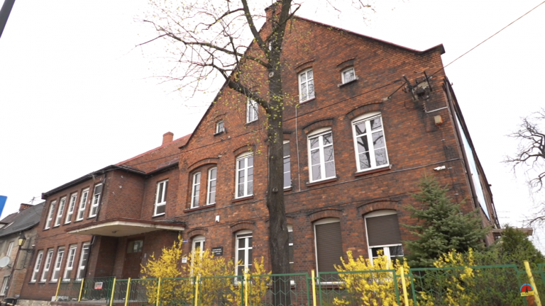 Dom, który daje nadzieję. W Łabędach pomogą ludziom „na życiowym zakręcie”